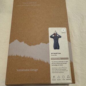 Houdini Women's Desoli Crew Merino Wool Crew Size Small Color Blue NEW